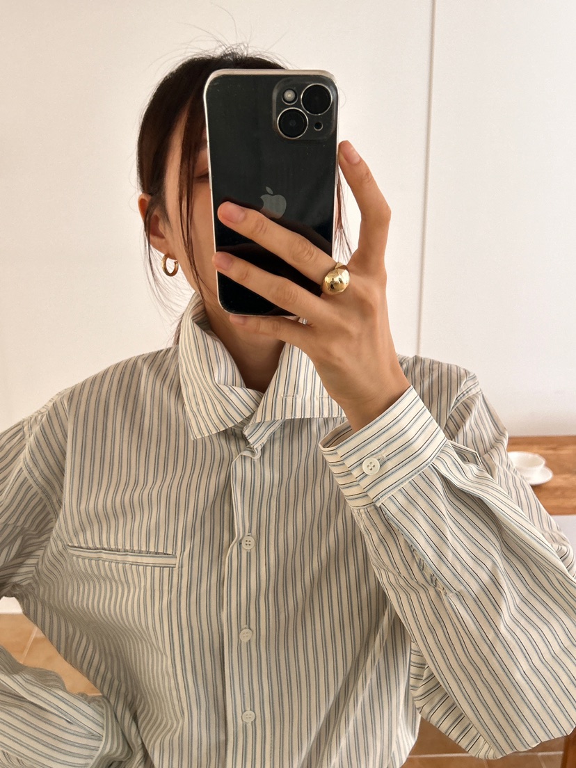 ME MO韓國直郵女裝新品休閑時尚人氣職業熱賣真品襯衫蕾絲衫ME MO襯衫/蕾絲衫